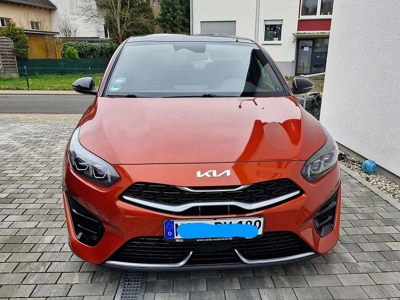 Gebraucht Kia Ceed GT 140 PS (102 kW) 2024 Orange Limousine