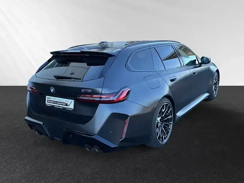 Gebraucht BMW M5 M Sport 727 PS (534 kW) 2025 Bmw individual frozen deep grey metallic Kombi