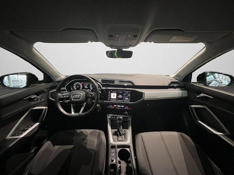 Gebraucht Audi Q3 Ambiente 245 PS (180 kW) 2022 Mythosschwarz metallic (metallic) SUV