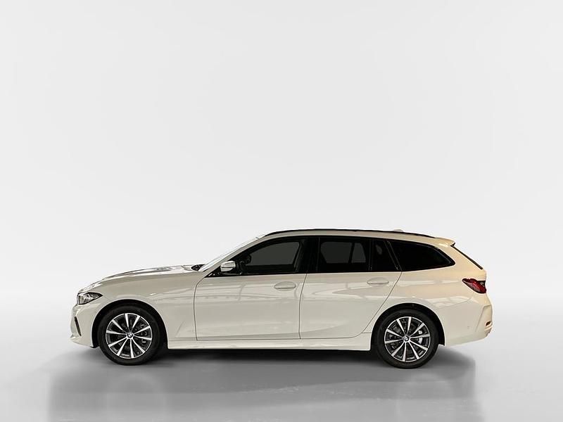 Neu BMW 318 Shadowline 150 PS (110 kW) 2025 Alpinweiß uni Kombi