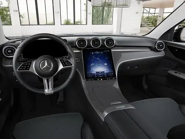 Gebraucht Mercedes C300 258 PS (189 kW) 2023
