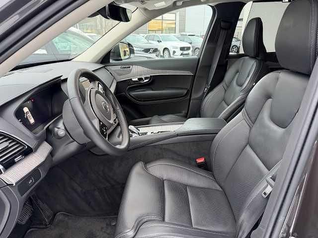 Gebraucht Volvo XC90 173 PS (127 kW) 2023 SUV