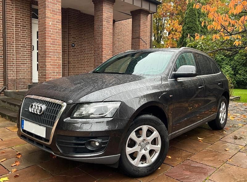 Grau Gebraucht 2012 Audi Q5 S-Line SUV | 12.490 € (Fairer Preis) - Bild 1/4