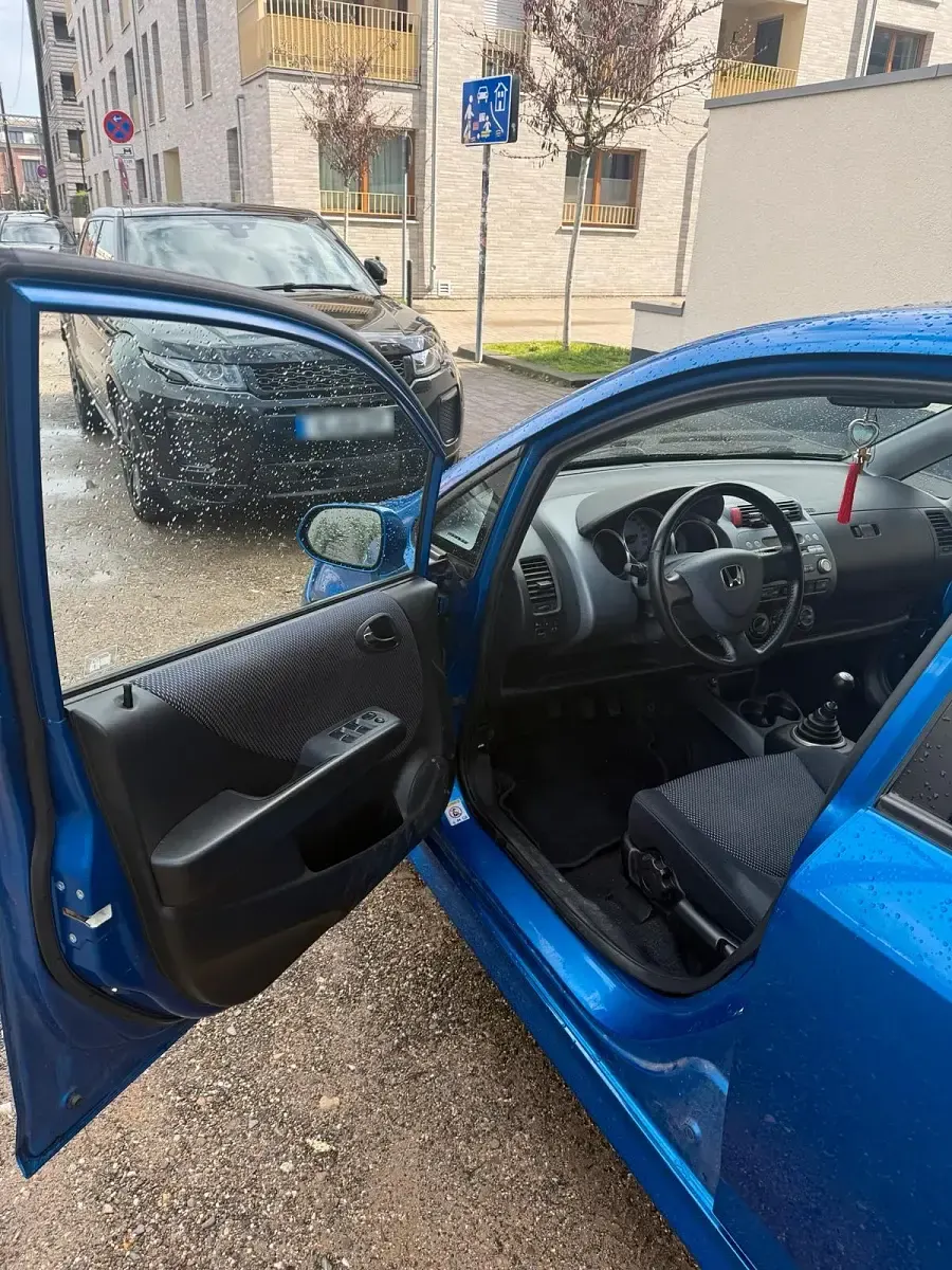 Occasion Honda Jazz 83 ch (61 kW) 2003 Bleue Citadine