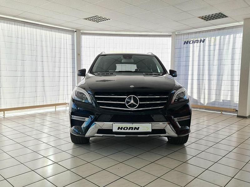 Gebraucht Mercedes ML500 408 PS (300 kW) 2013 Obsidianschwarz  metalliclack SUV