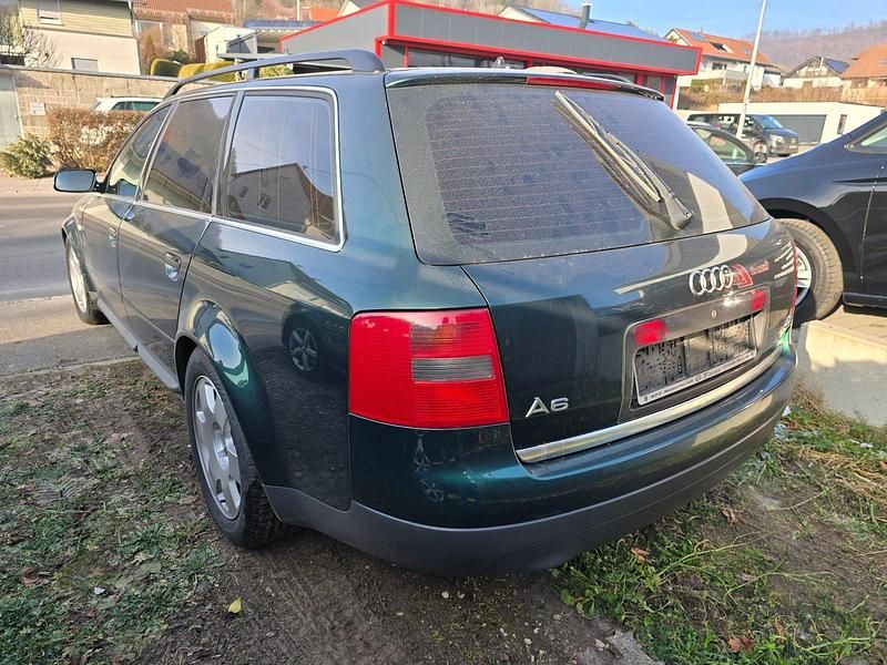 Gebraucht Audi A6 299 PS (219 kW) 2000 Grün Kombi