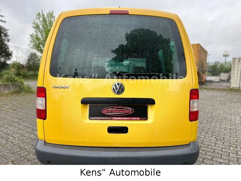 Używany VW Caddy 69 KM (50 kW) 2004 Żółty Minivan