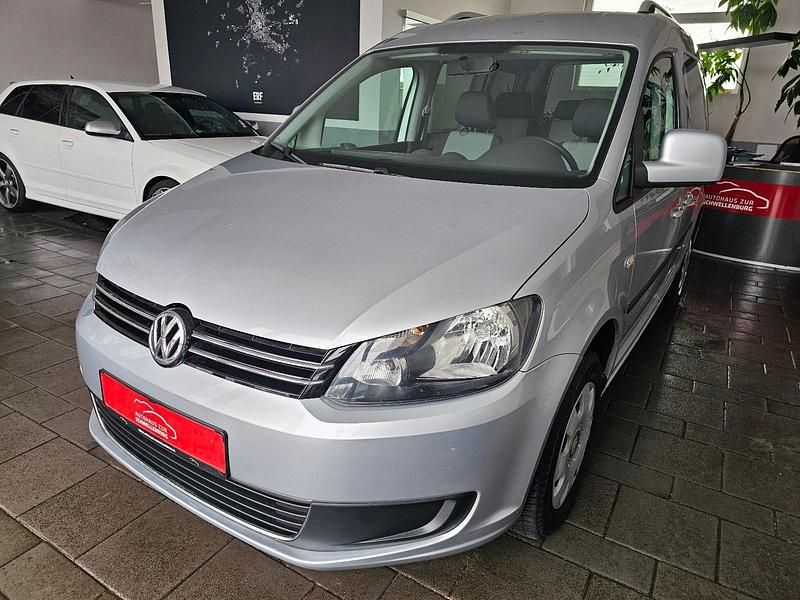 Usata VW Caddy 102 CV (75 kW) 2014 Argento Monovolume