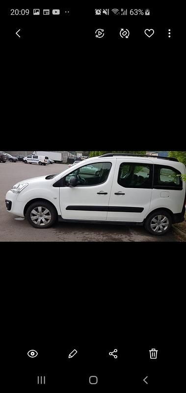 Weiß Gebraucht 2018 Citroën Berlingo Van / Kleinbus | 5.900 € - Bild 1/4