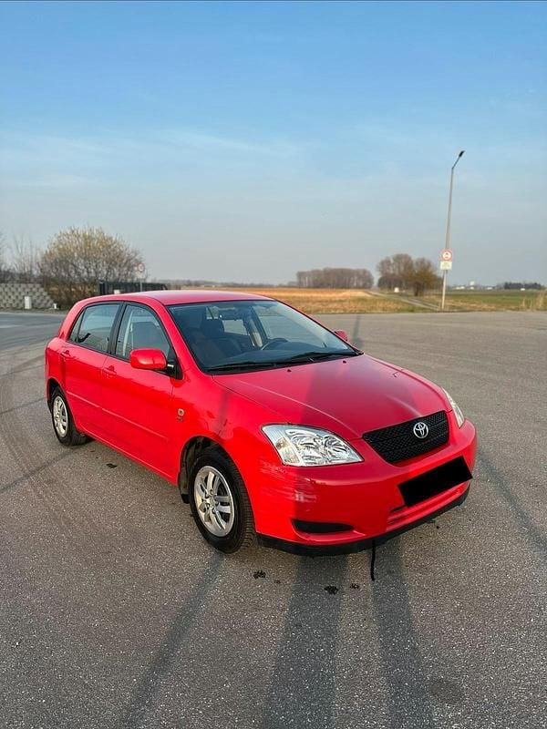 Gebraucht Toyota Corolla 97 PS (71 kW) 2002 Rot Kleinwagen