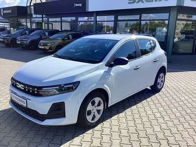 Gebraucht Dacia Sandero Essentiel 67 PS (49 kW) 2026 Limousine