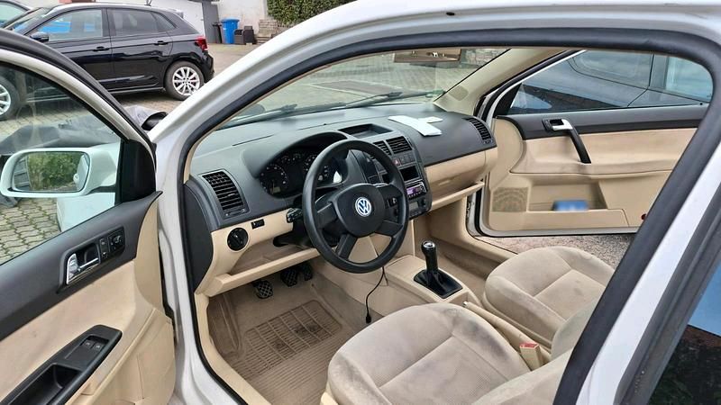 Brugt VW Polo 75 HK (55 kW) 2002 Hvid Hatchback