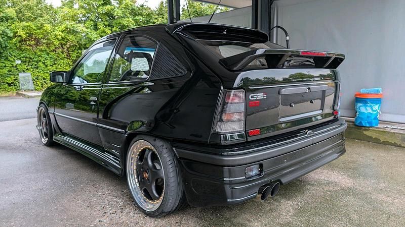 Gebraucht Opel Kadett 150 PS (110 kW) 1991 Schwarz Limousine