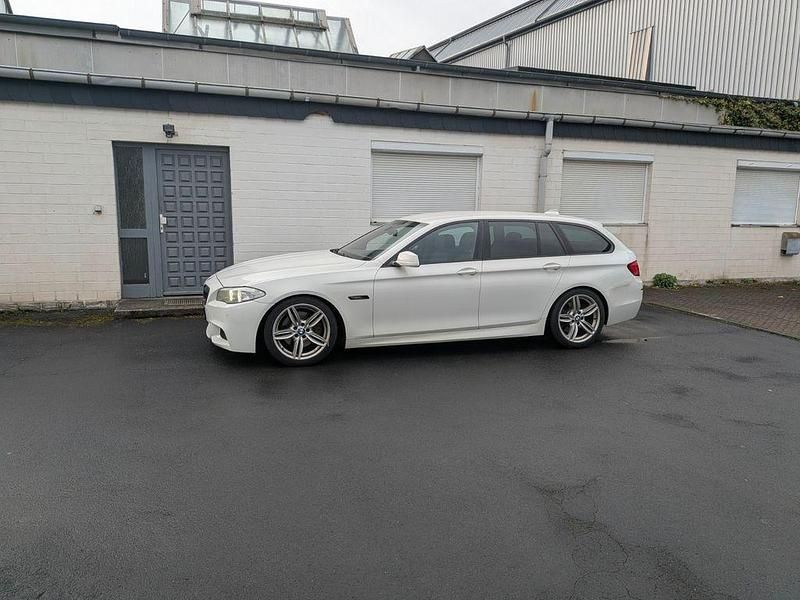Gebraucht BMW 530 Performance 258 PS (189 kW) 2012 Weiß Kombi