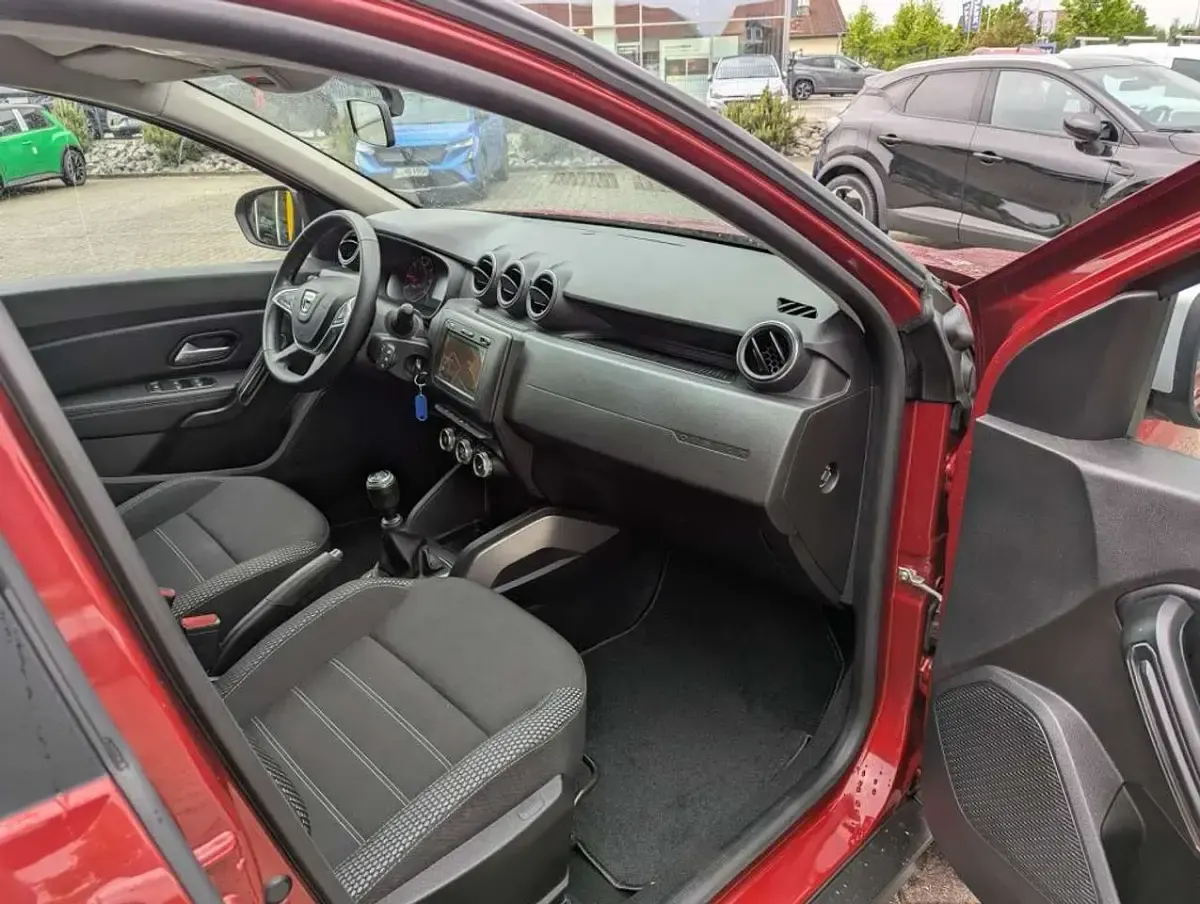 Gebraucht Dacia Duster Prestige 131 PS (96 kW) 2021 Kalaharirot metallic SUV