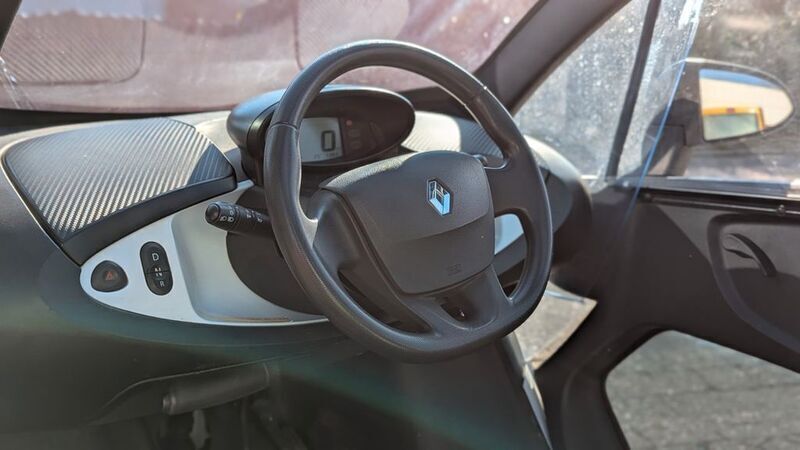 Gebraucht Renault Twizy Technic 11 kW (16 PS) 2015 Weiß Kleinwagen