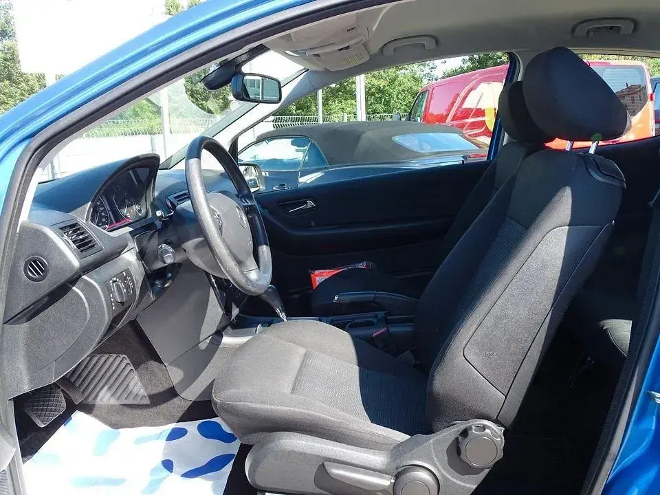 Gebraucht Mercedes A150 95 PS (69 kW) 2008 Blau Kleinwagen