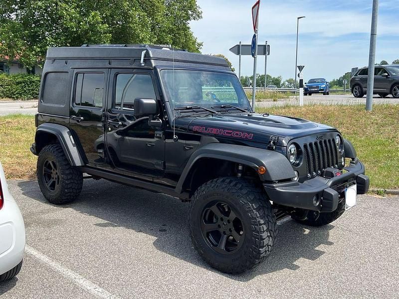 Schwarz Gebraucht 2014 Jeep Wrangler Rubicon SUV | 58.900 € - Bild 1/4