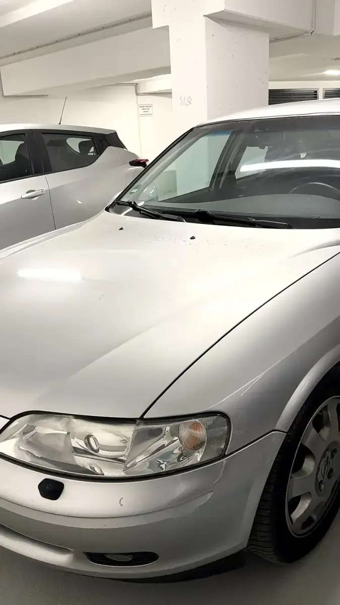 Gebraucht Opel Vectra 136 PS (100 kW) 2000 Silber Limousine