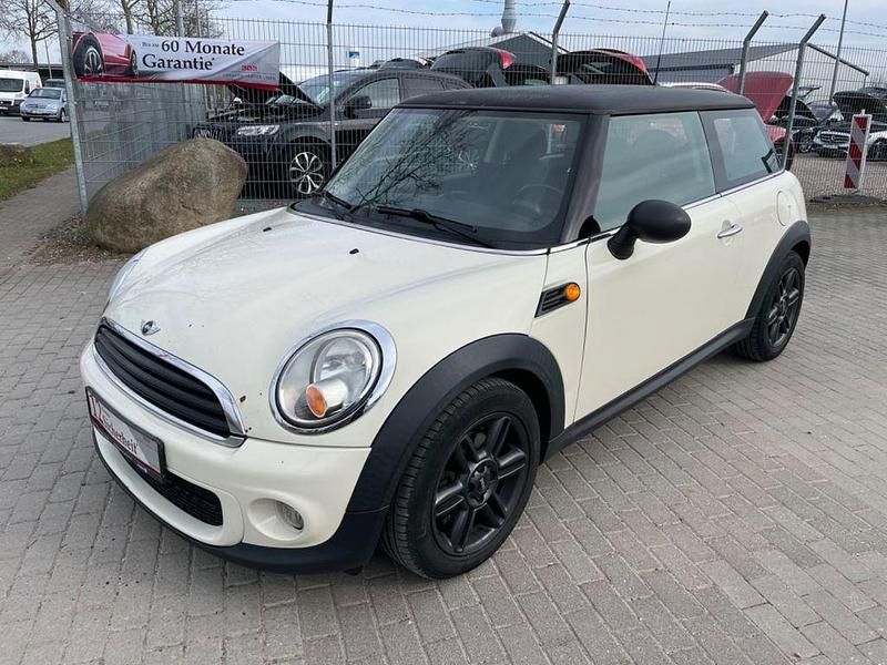 Weiß Gebraucht 2011 Mini One D Pepper Kleinwagen | 3.490 € (Fairer Preis) - Bild 1/4