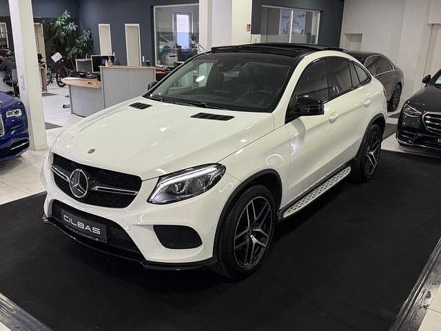 Polarweiss unilack Gebraucht 2019 Mercedes GLE350 AMG line Coupé | 46.500 € (Guter Preis) - Bild 1/4