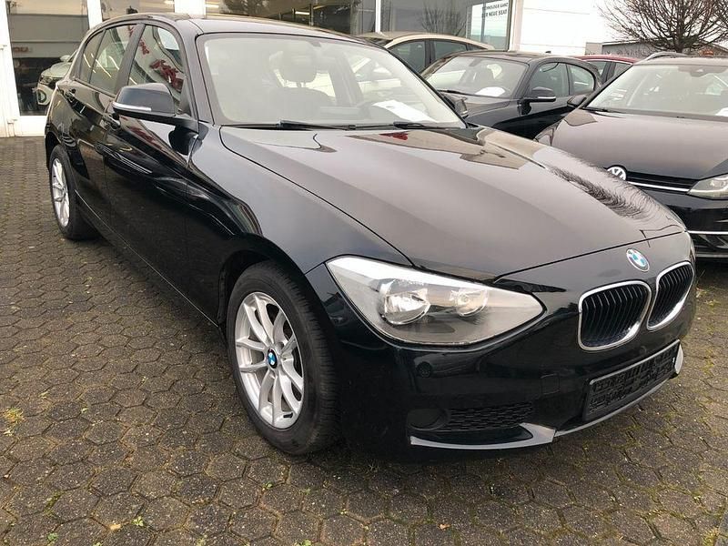 Gebraucht BMW 116 Advantage 136 PS (100 kW) 2014 Schwarz Kleinwagen