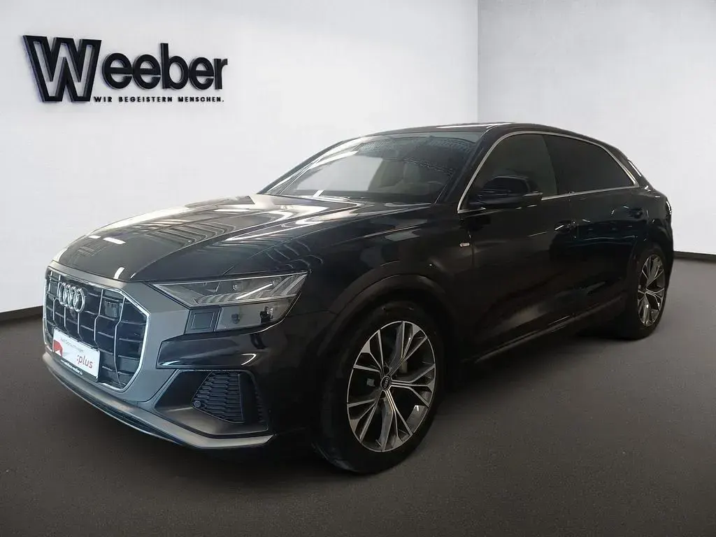 Gebraucht Audi Q8 Ambiente 286 PS (210 kW) 2023 Mythosschwarz (metallic) SUV