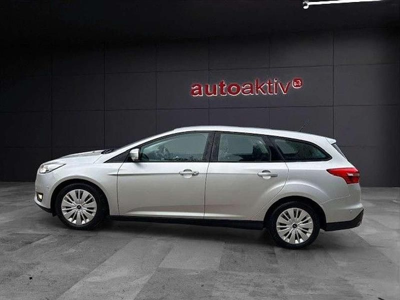 Gebraucht Ford Focus Trend 120 PS (88 kW) 2017 Other Kombi