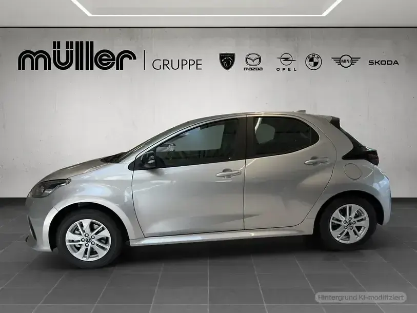 Gebraucht Mazda 2 Center-Line 116 PS (85 kW) 2025 Stormy silver (metallic) Kleinwagen