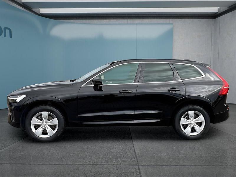 Gebraucht Volvo XC60 Core 197 PS (144 kW) 2022 Schwarz SUV