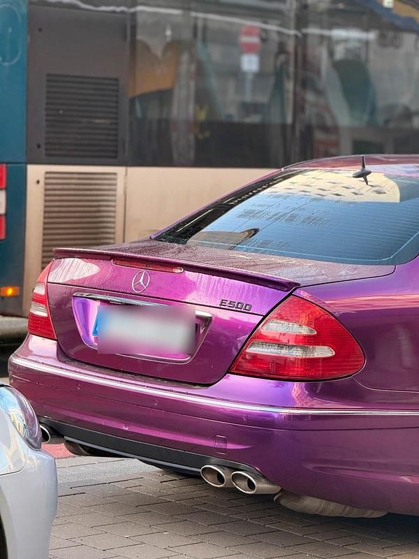 Gebraucht Mercedes E500 306 PS (225 kW) 2002 Andere farben Limousine