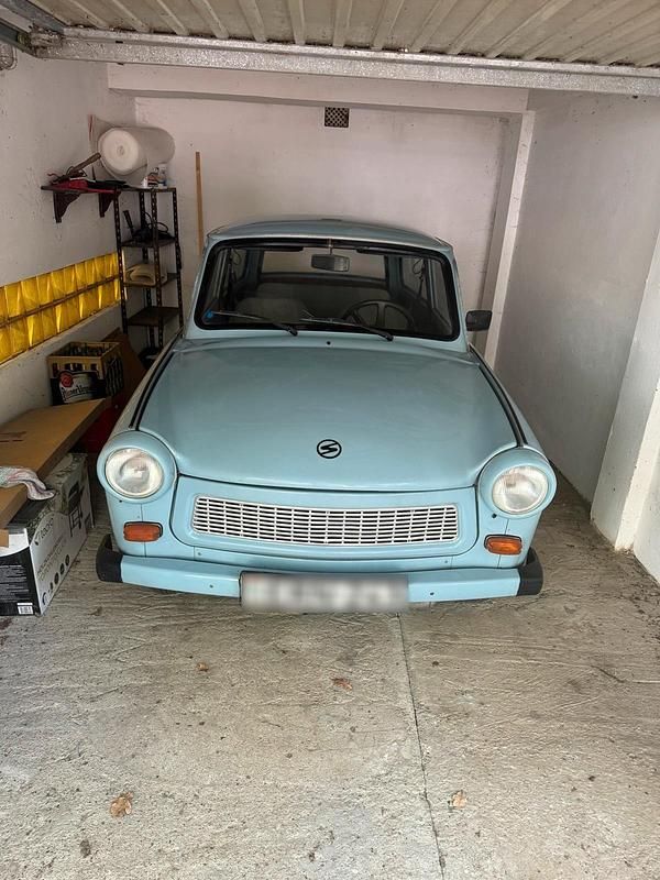 Blau Gebraucht 1987 Trabant 601 Kombi | 4.900 € - Bild 1/4