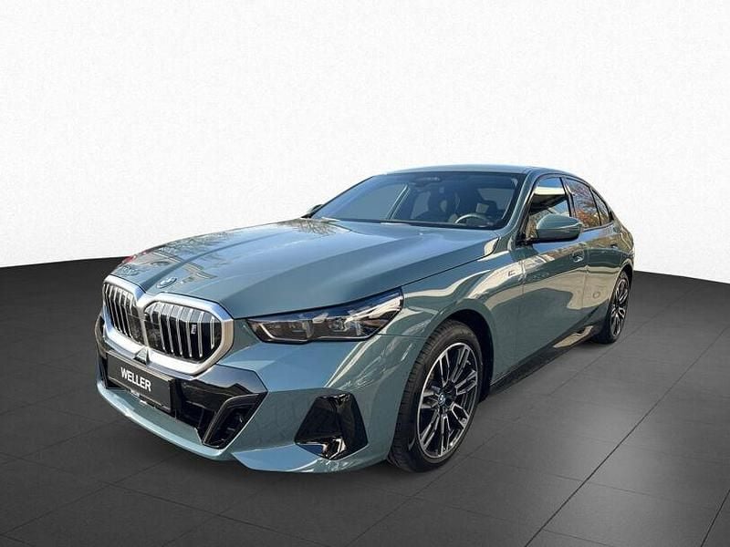 Gebraucht BMW i5 M Sport 289 kW (394 PS) 2024 Cape york grün (grün) Limousine