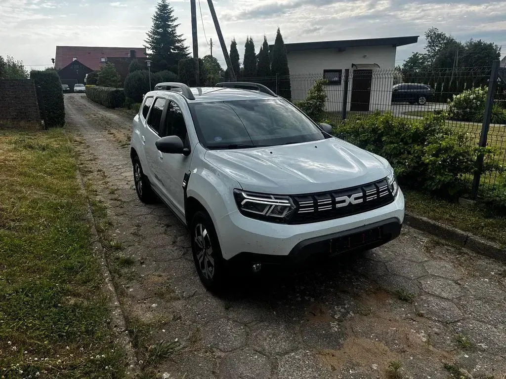 Gebraucht Dacia Duster Journey 101 PS (74 kW) 2022 Weiß SUV