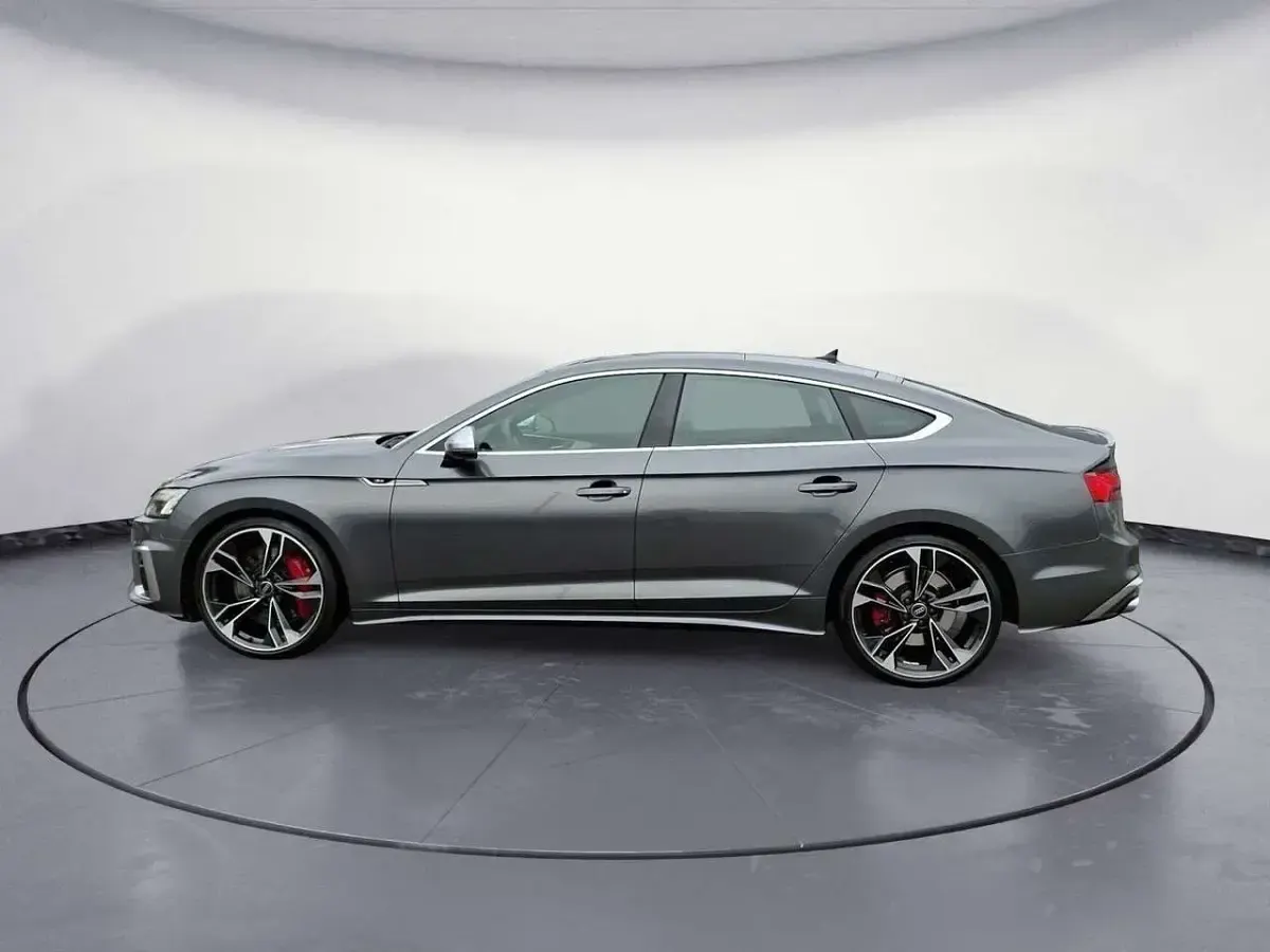 Gebraucht Audi S5 341 PS (250 kW) 2022 Daytonagrau perleffekt Coupé