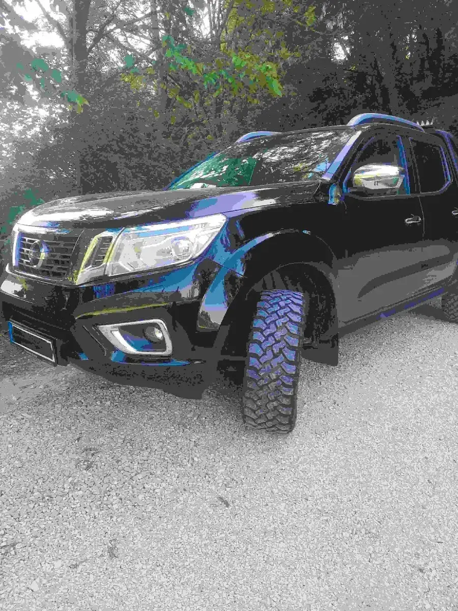 Gebraucht Nissan Navara 190 PS (139 kW) 2017 Schwarz Pickup