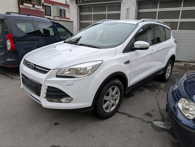 Gebraucht Ford Kuga 150 PS (110 kW) 2013 Weiß SUV