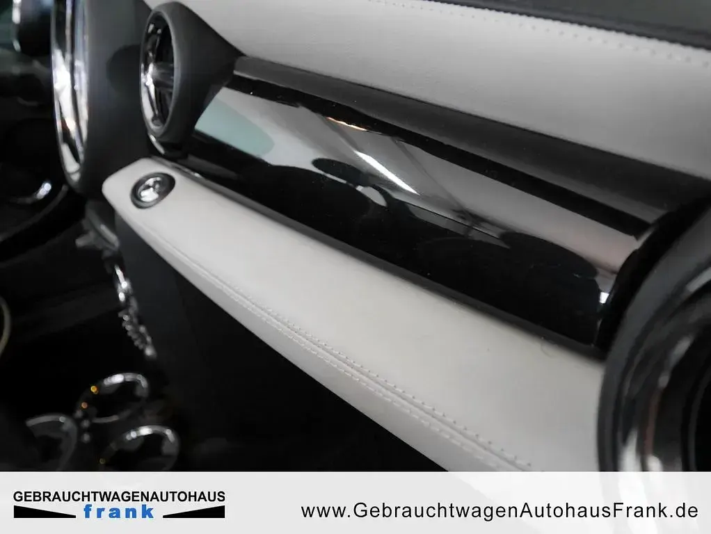 Gebraucht Mini Cooper Cabriolet 122 PS (89 kW) 2013 Orange Cabrio
