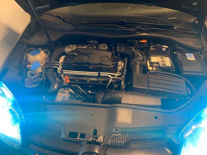 Gebraucht VW Golf VI 140 PS (102 kW) 2008 Schwarz Kleinwagen