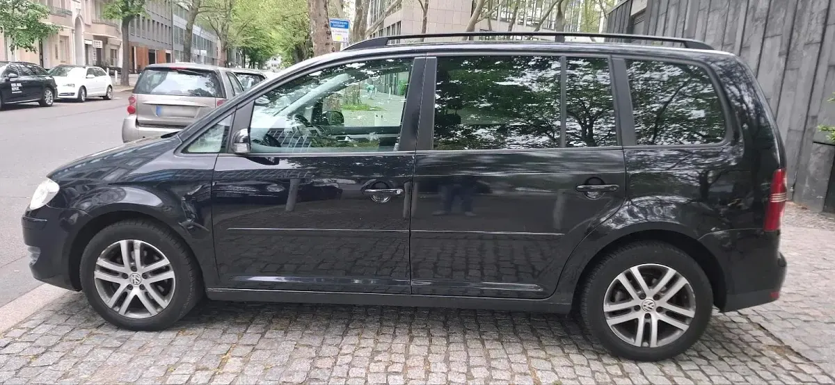 Gebraucht VW Touran 140 PS (102 kW) 2007 Schwarz Van / Kleinbus