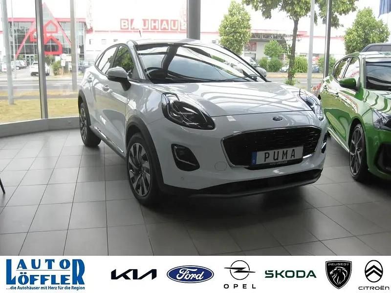 Frostweiß Gebraucht 2023 Ford Puma Titanium Coupé | 22.480 € (Fairer Preis) - Bild 1/4