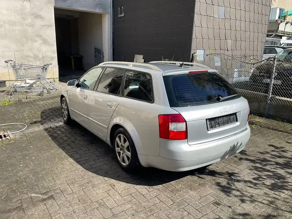 Gebraucht Audi A4 S-Line 131 PS (96 kW) 2003 Silber Kombi