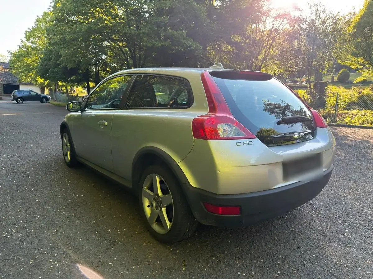 Używany Volvo C30 110 KM (80 kW) 2008 Srebrny Hatchback