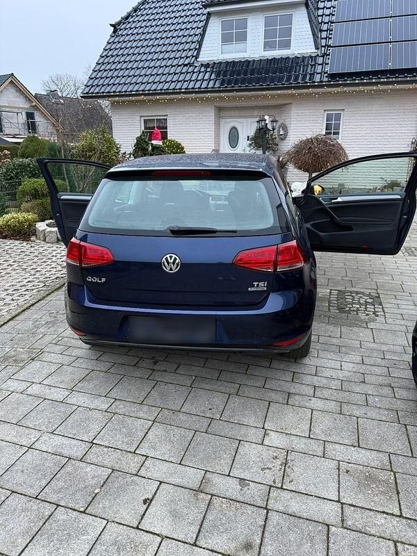 Gebraucht VW Golf VII 86 PS (63 kW) 2013 Blau Limousine