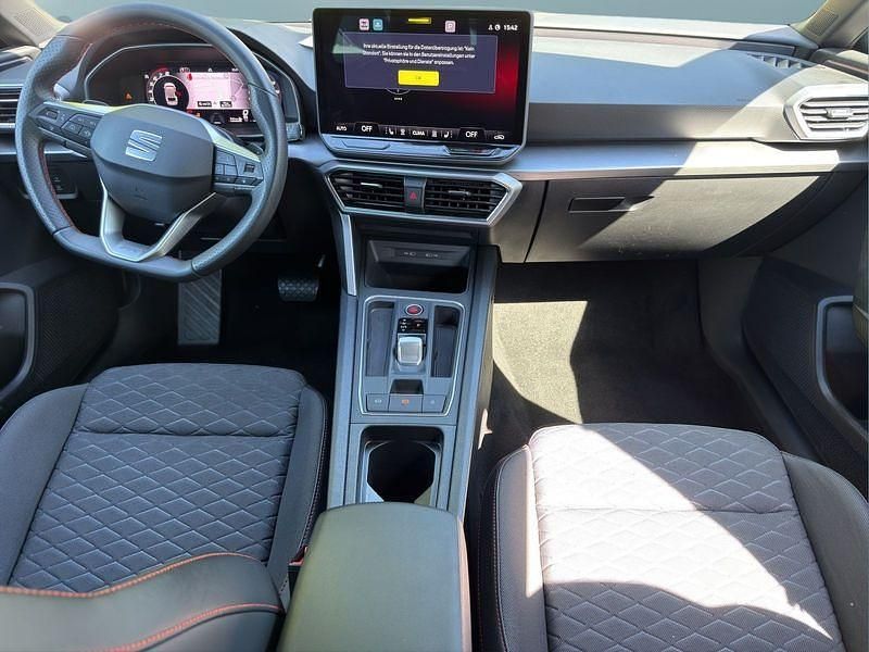 Second-hand Seat Leon 150 CP (110 kW) 2025 Gri Break