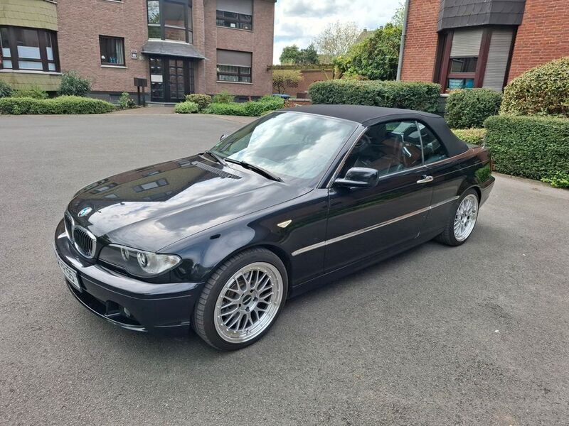Schwarz Gebraucht 2005 BMW 320 Cabriolet Cabrio | 9.900 € (Superpreis) - Bild 1/4