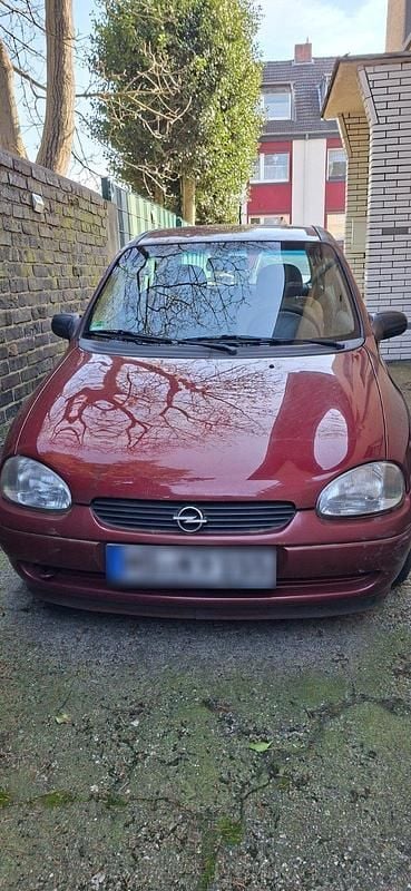 Gebraucht Opel Corsa 60 PS (44 kW) 1997 Rot Kleinwagen