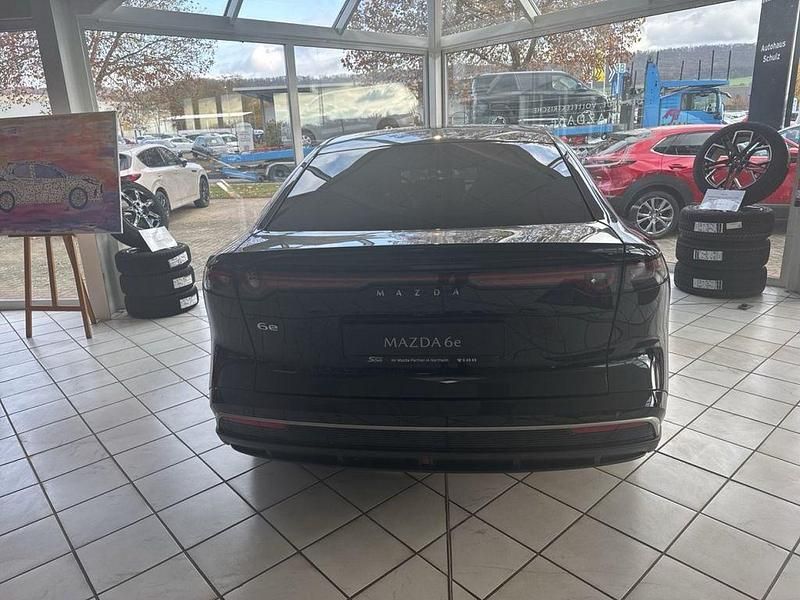 Nuova Mazda 6e 60 kW (82 CV) 2026 Nero Berlina