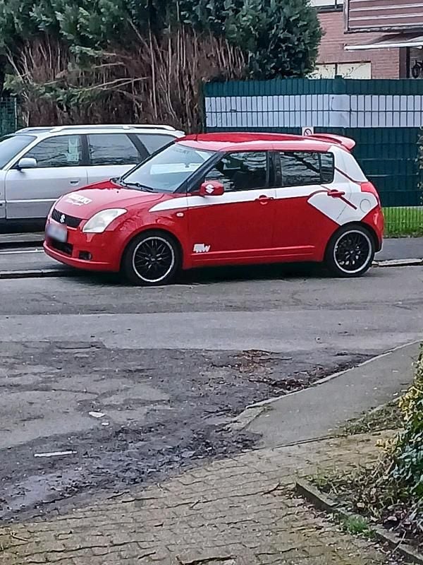 Gebraucht Suzuki Swift Sport 102 PS (75 kW) 2007 Rot Kleinwagen