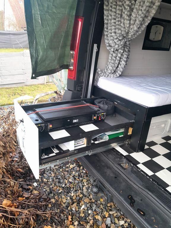 Weiß Gebraucht 2011 Opel Vivaro Van / Kleinbus | 18.500 € - Bild 1/4